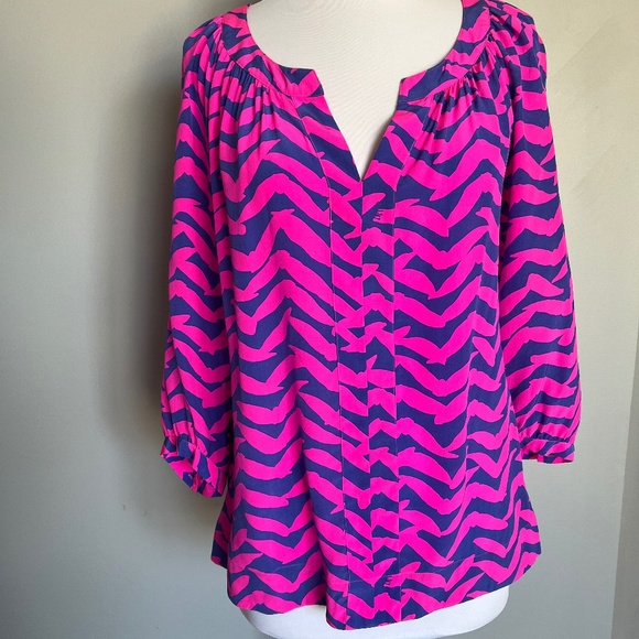 Lilly Pulitzer Silk Moxy Seagull Bird Chevron Blouse “Pop Pink I Got Lucky” Top - Picture 3 of 12